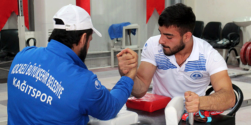 Bileği "engel" tanımıyor