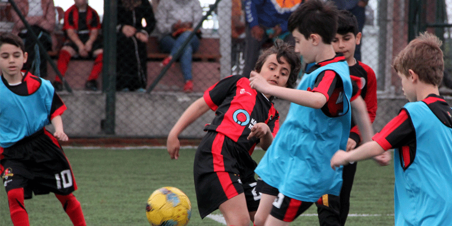 MUTLUKENTSPOR PARLIYOR