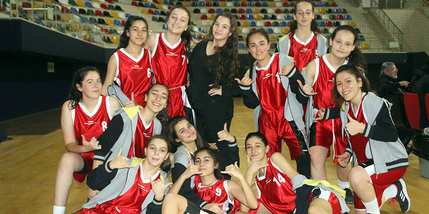 Lise A Genç Kızlar Basket başladı