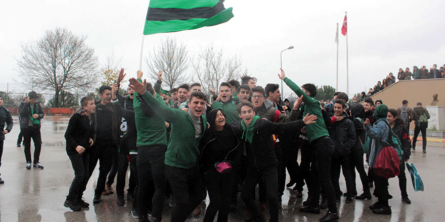 Muallim Naci AL’de Kocaelispor coşkusu