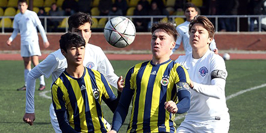 GENÇLER GOL ŞOV YAPTI