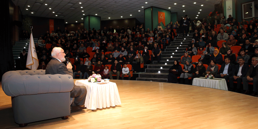 Darıca’da dini programlar sürüyor