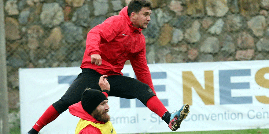 Gölcükspor, 3 puana şartlandı