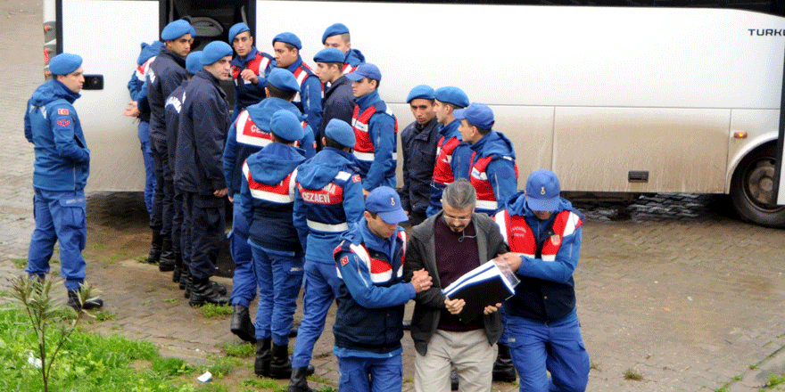  35 FETÖ sanığı hakim karşısında