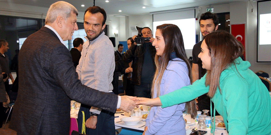 ‘’Sporu ve sporcuyu seviyoruz’’