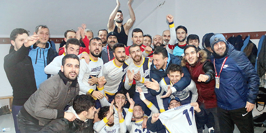 Şampiyon Karamürselspor