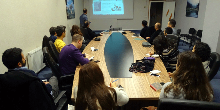 Öğretmenlere seminer verildi