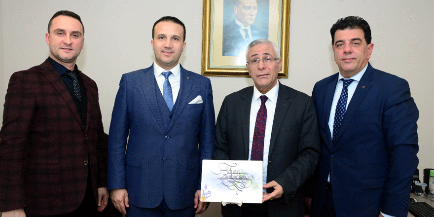 “Denizlerimizi turizm amaçlı da kullanmalıyız”