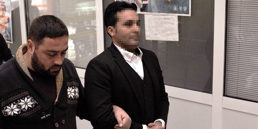 FETÖ firarisi, havaalanında yakalandı