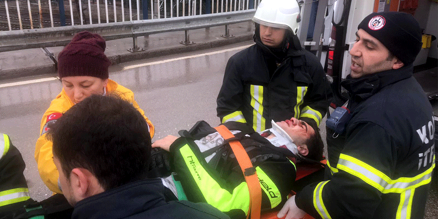 Motosiklet sürücüsü yaralandı