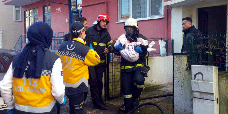 Küçük çocuğu itfaiye kurtardı
