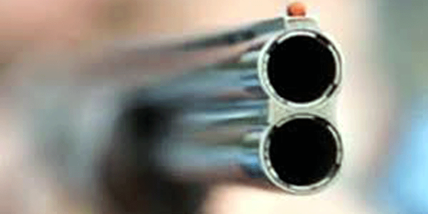 Pompalı tüfekle ateş açtı: 2 ölü