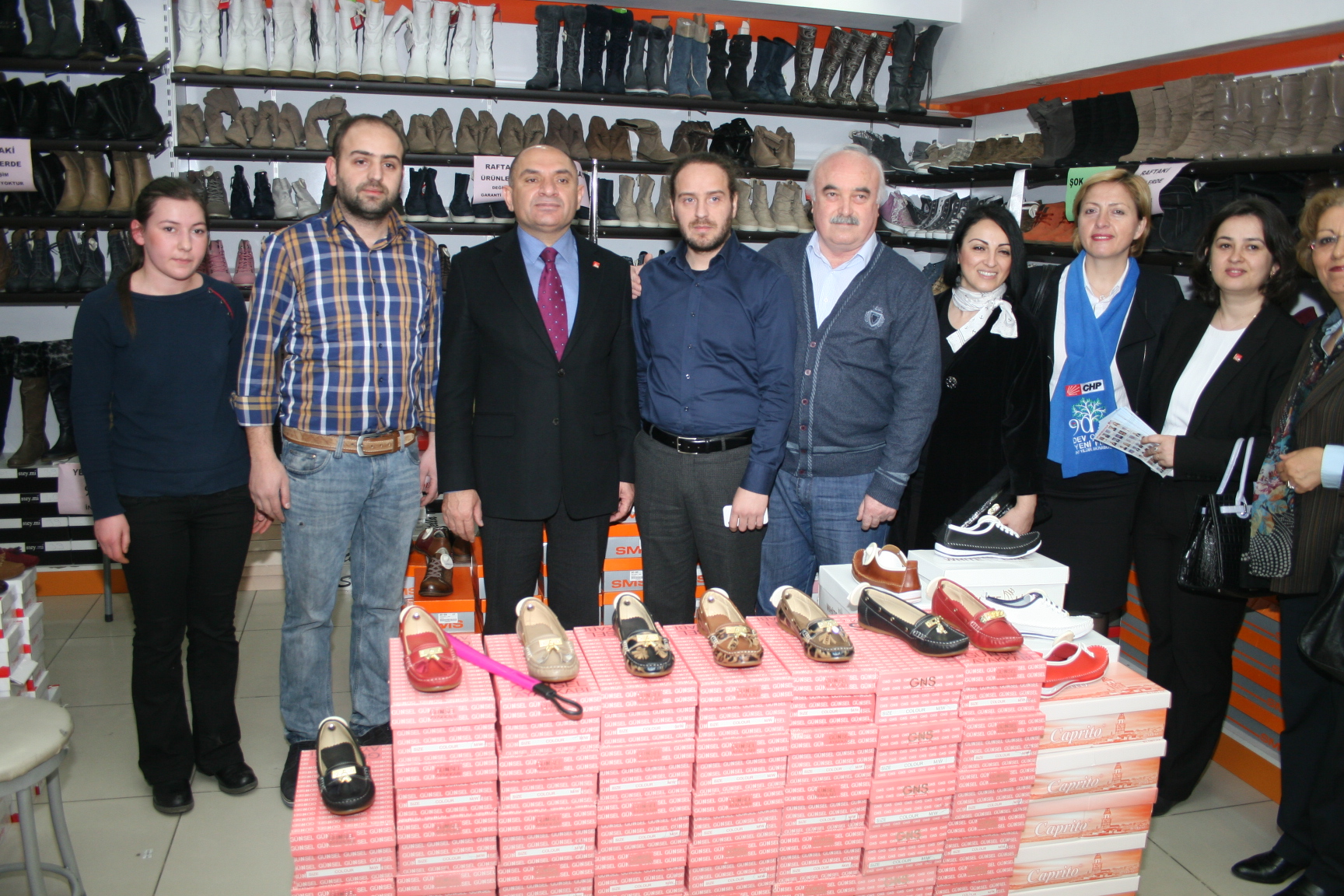 Gebze’de esnafı gezen Tarhan esnafa söz verdi