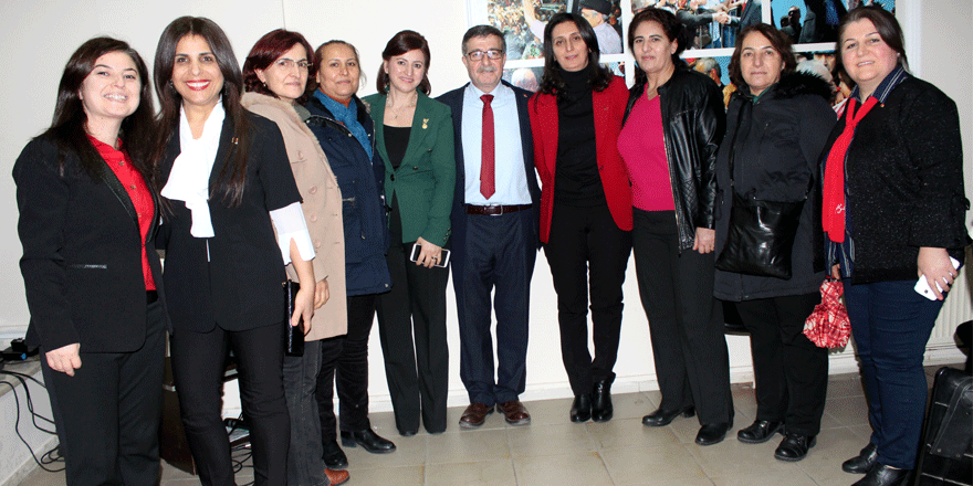 “Kadınlarla beraber kazanacağız”