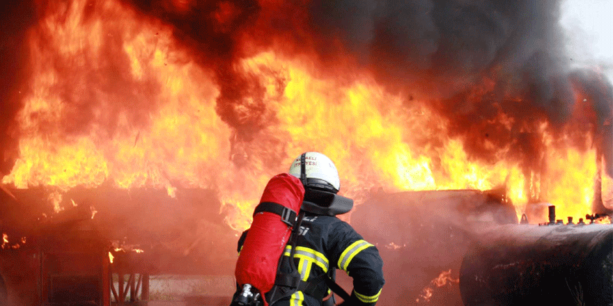 3 bin 329 yangına müdahale etti