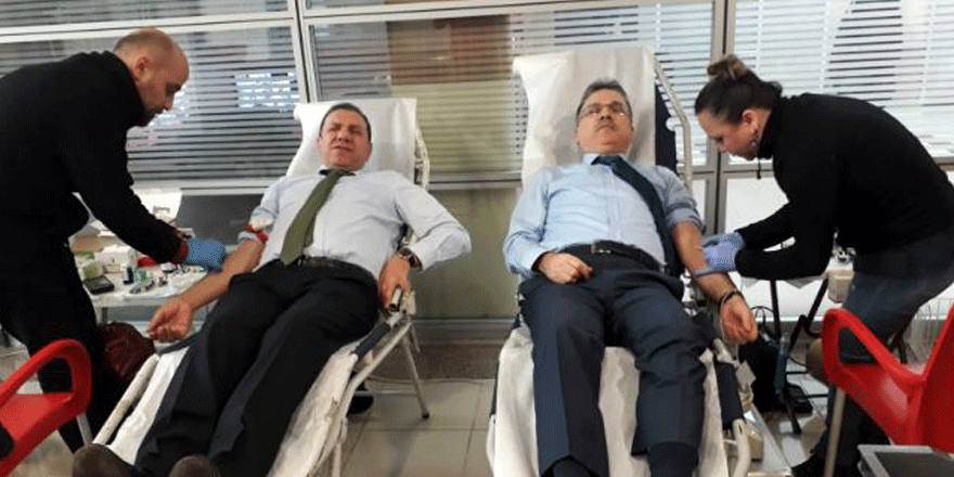 Kaymakam Gözen kan bağışı yaptı