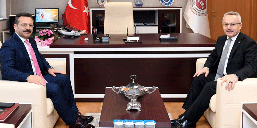 Vali Aksoy Başsavcı’yı ziyaret etti