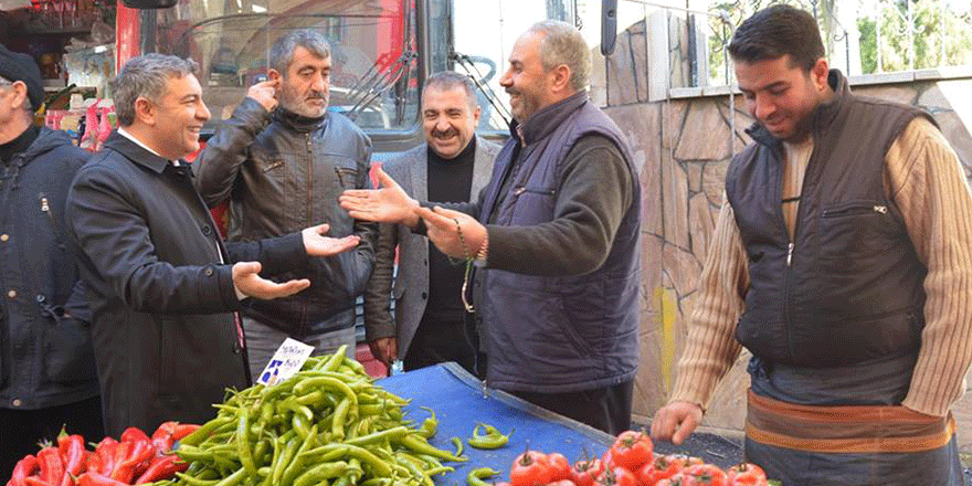 Şayir, pazarcı esnafından destek istedi   