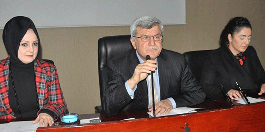 Büyükşehir meclisi toplandı