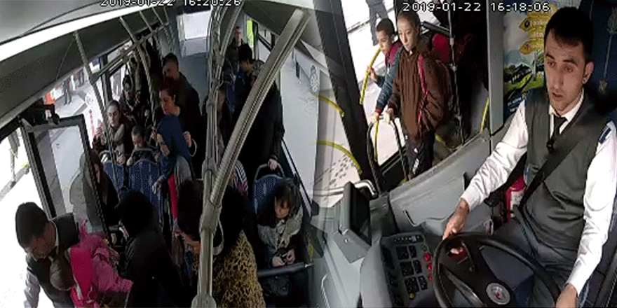 Küçük çocuğu hastaneye yetiştirdi