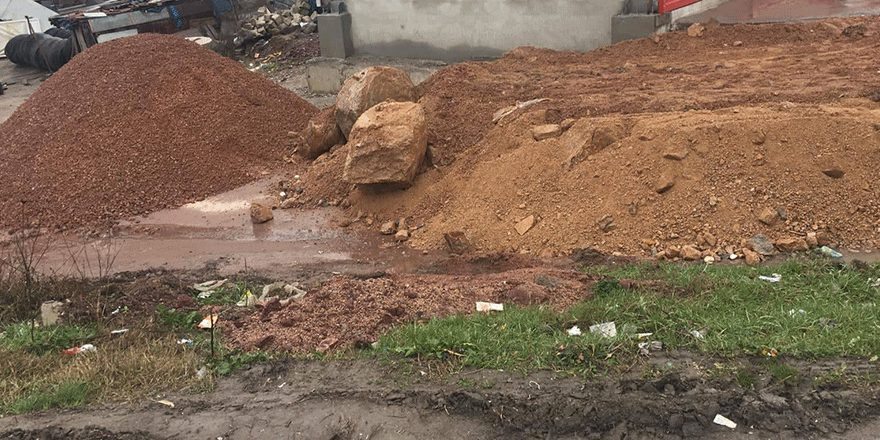 ​​​​​​​Vatandaş kaçak hafriyata tepki gösterdi