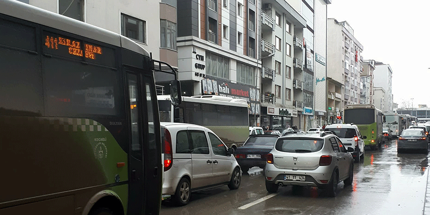 Yeni Bağdat Caddesi’nin bitmeyen sorunu