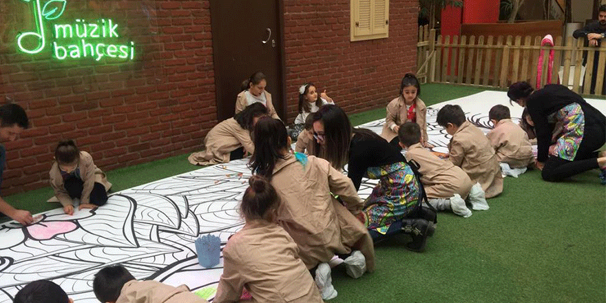 Gebze Center Avm’de Hayat Çok Renkli