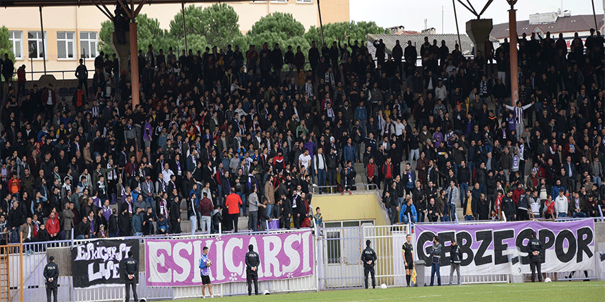 LİDER KALE’Yİ YIKTI