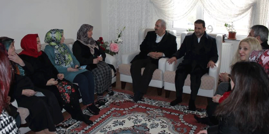 Büyükgöz site sakinleriyle buluştu