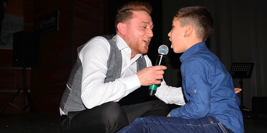 Nanina Dido’ya baba oğul düet şov