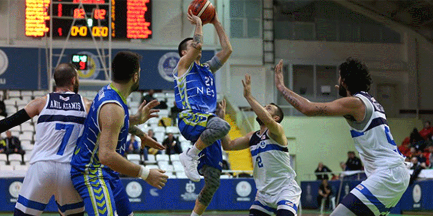 Kağıtspor’da kötü gidiş sürüyor: 67-83
