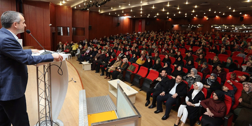 “Çayırova kadınlarla güzelleşecek”