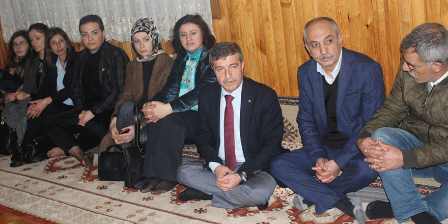 Recep Dursun’dan çat kapı ziyaretler