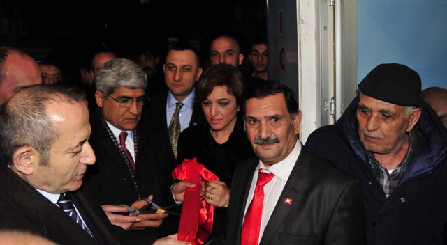 “Ayrım yapmaksızın herkese hizmet”