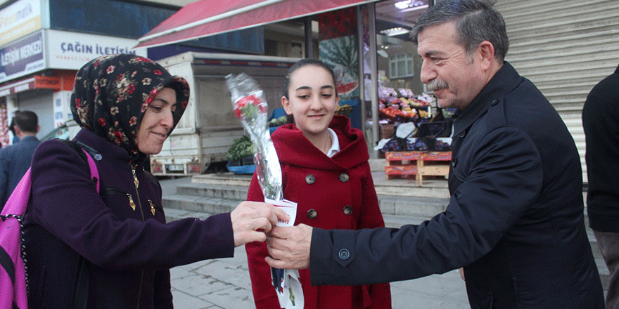 “Kadın varsa hayat var”