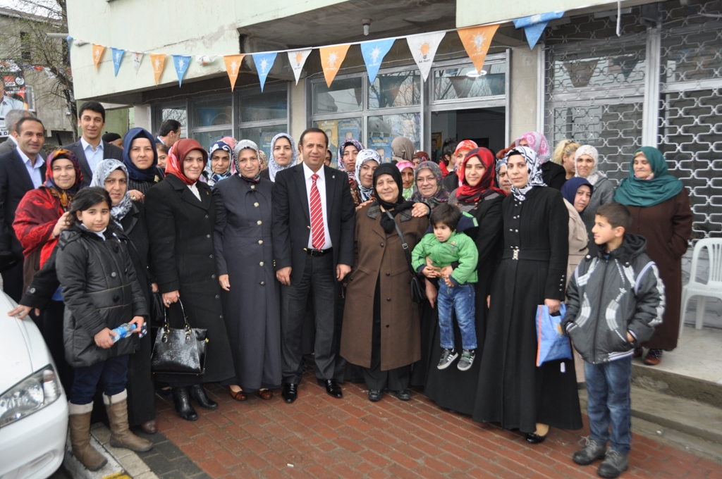 Toltar, kadınlar ile kahvaltıda buluştu