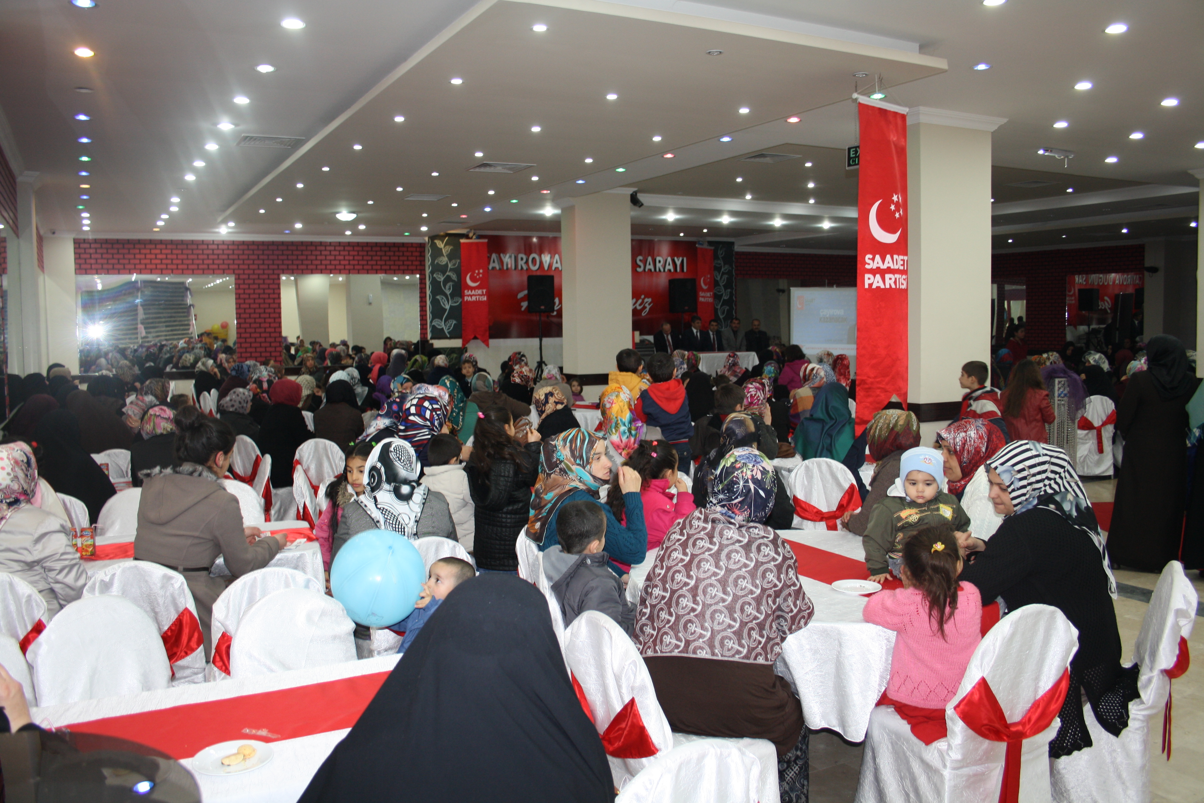 Saadetli Hanımlar çalışmalarına devam ediyor