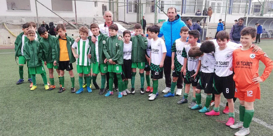 BEYLİKBAĞISPOR GENÇLERE ÇALIŞIYOR