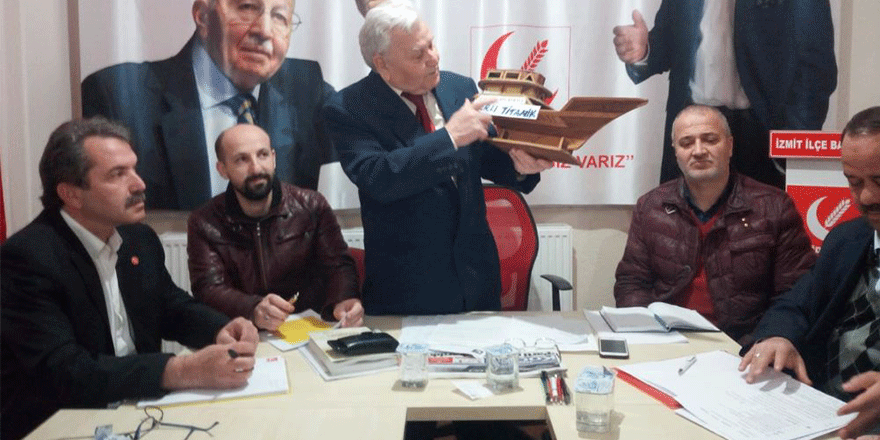 “İktidar buzdağına çarptı!”