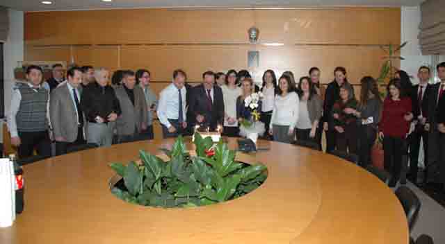 Ayhan Zeytinoğlu’na doğum günü sürprizi