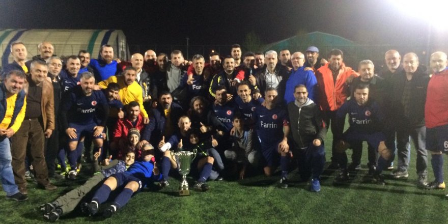 GEBZE MASTERLAR GURURLA SUNAR