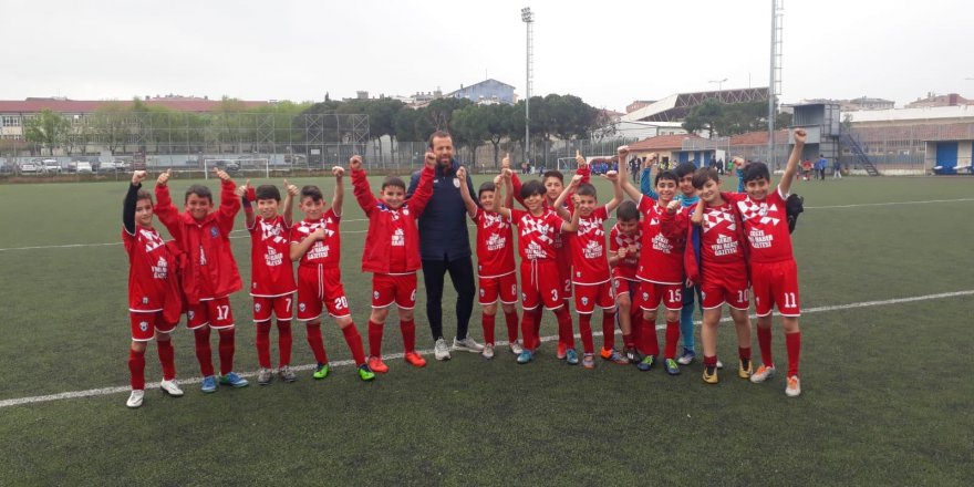 DK BAYRAMOĞLUSPOR FARK YARATIYOR