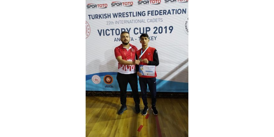 Yusuf Avrupa yolcusu