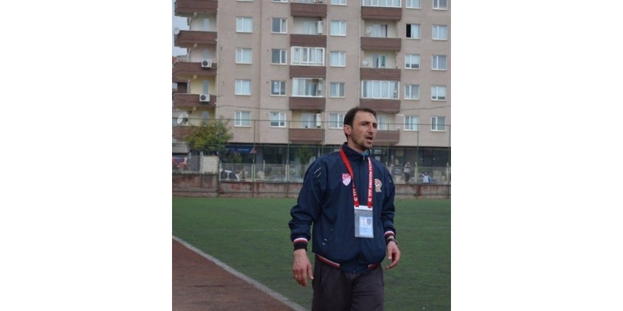 BAŞKAN YALSIZ İŞİN MUTFAĞINDA