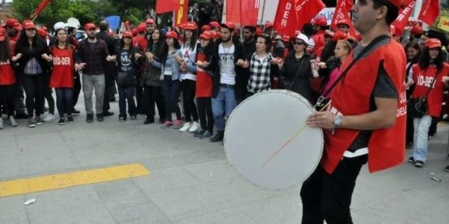 Gebze'de eylem Emep'in öncülüğünde: 1 Mayıs İşçi Bayramı kutlanıyor