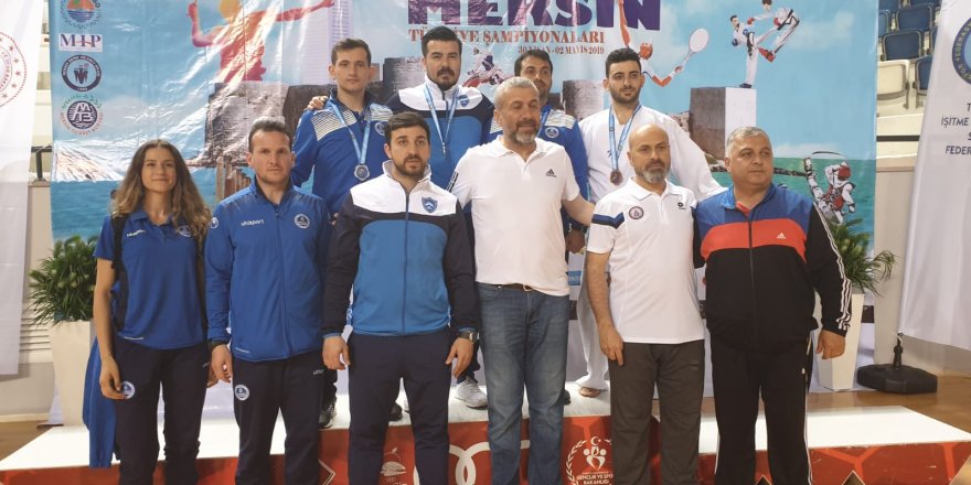 Engelli karatecilerden 5 madalya