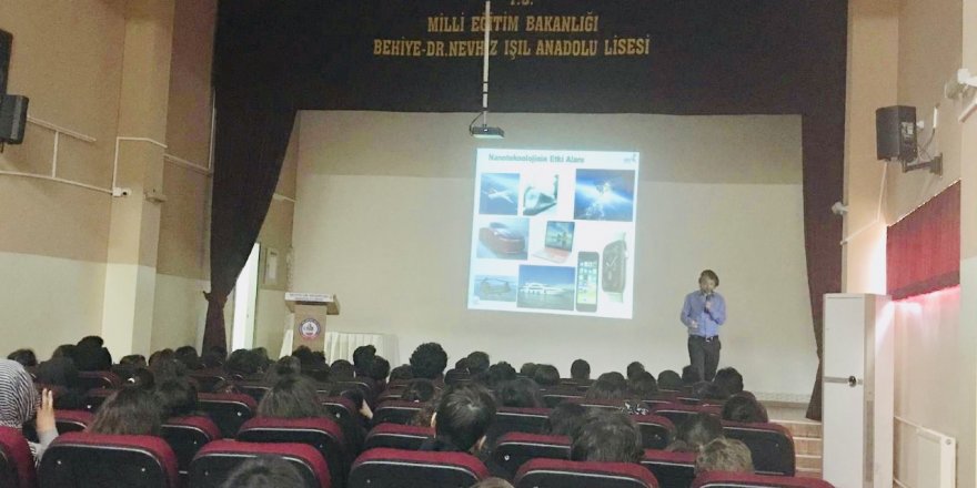 Meslek Tanıtım Günlerine katıldı