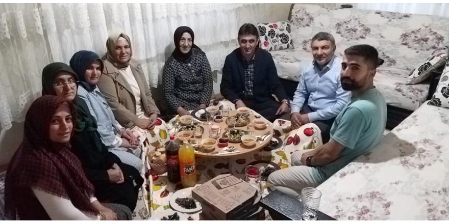 DİLOVASI:  Şayir,  iftarını şehit ailesiyle açtı