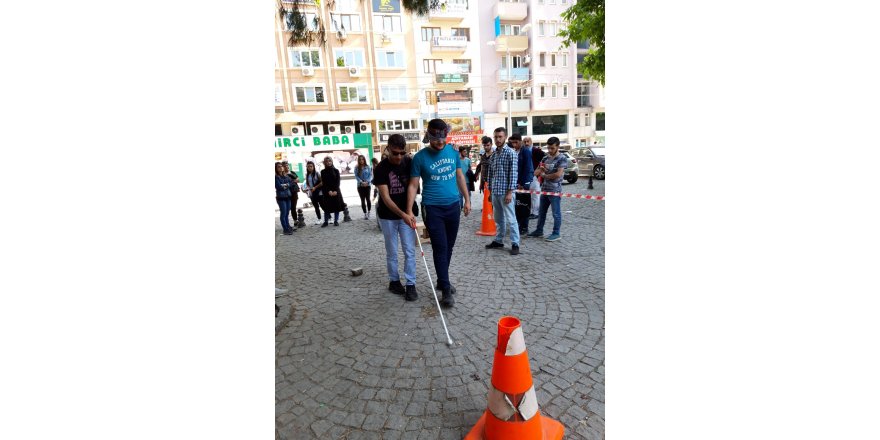 Ülkü Ocaklarından engelli etkinliği