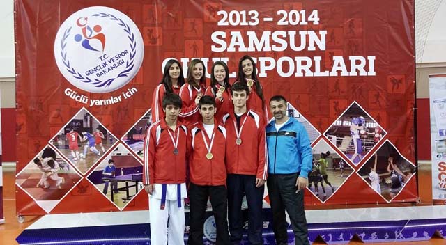 Şamdan adını finale yazdırdı!